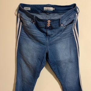 Striped Premium Jeggings